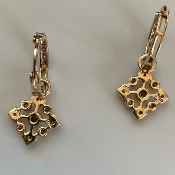 Affinity Diamond 14k Yellow Gold Earrings - Picture 4 of 6